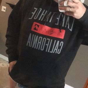 COPY - Outfitter trading Company size extra large hoodie Te pocketed